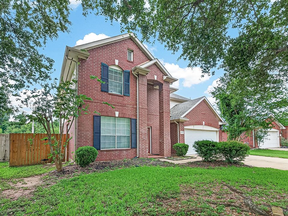 1st image of 2638 Riverhollow Ln