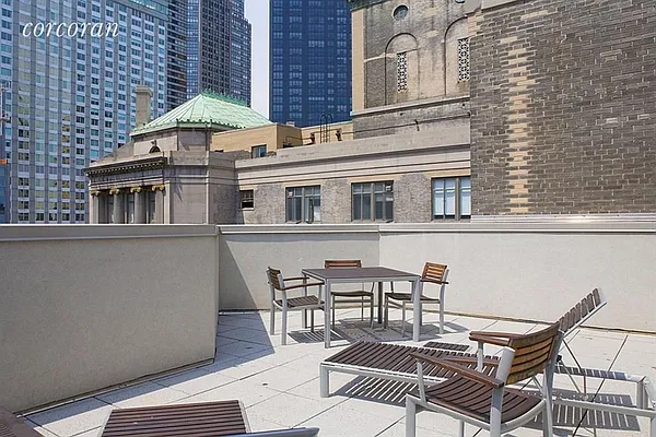 Rented by Corcoran | media 23