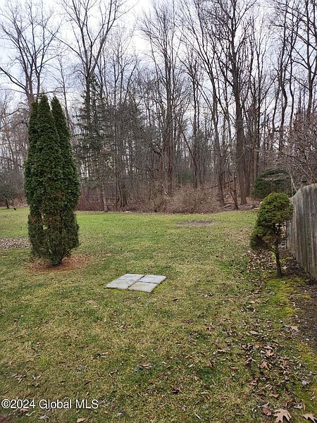 5th image of 501 Townwood Drive