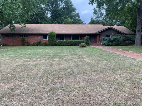 703 Risser Ave, Muskogee, OK 74403
