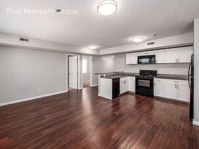 250 Chittenden Ave — Photo 136