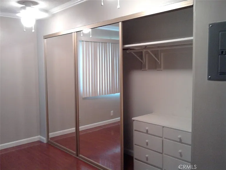 400 N Acacia Ave — Photo 14