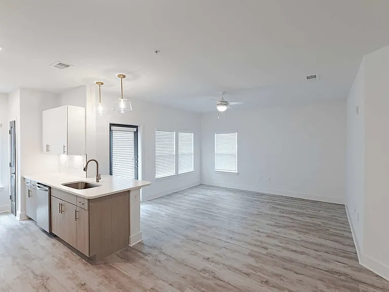 Forena Luxury Living — Photo 118