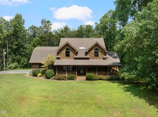 2019 Ridgeview Dr, Big Stone Gap, VA 24219