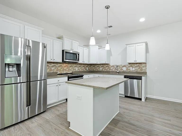 17 Crown Ct — Photo 7