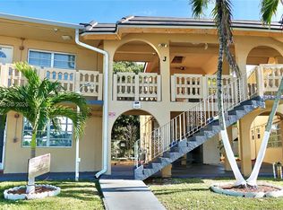 20311 NE 2nd Ave APT 27, Miami, FL 33179