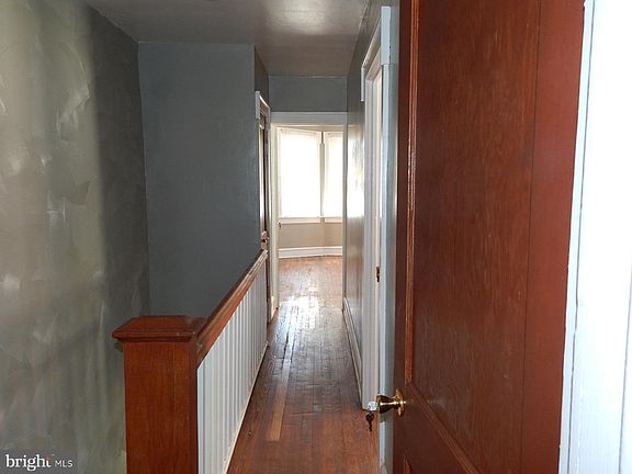 5th image of 1146 No 31 St
