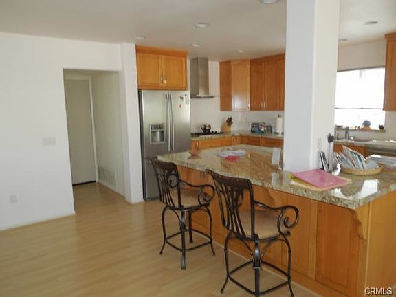 Kitchen with Island.