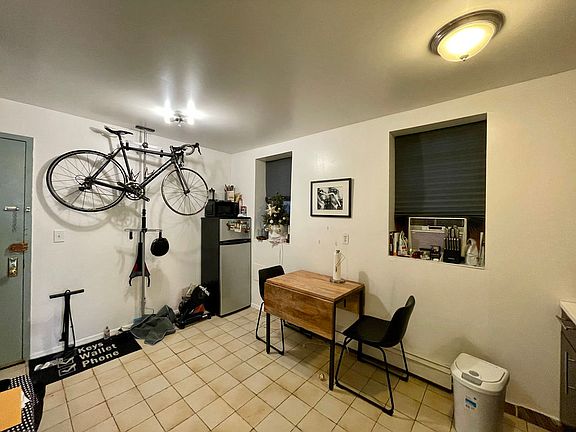 4th image of 2148 2nd Ave #3AA