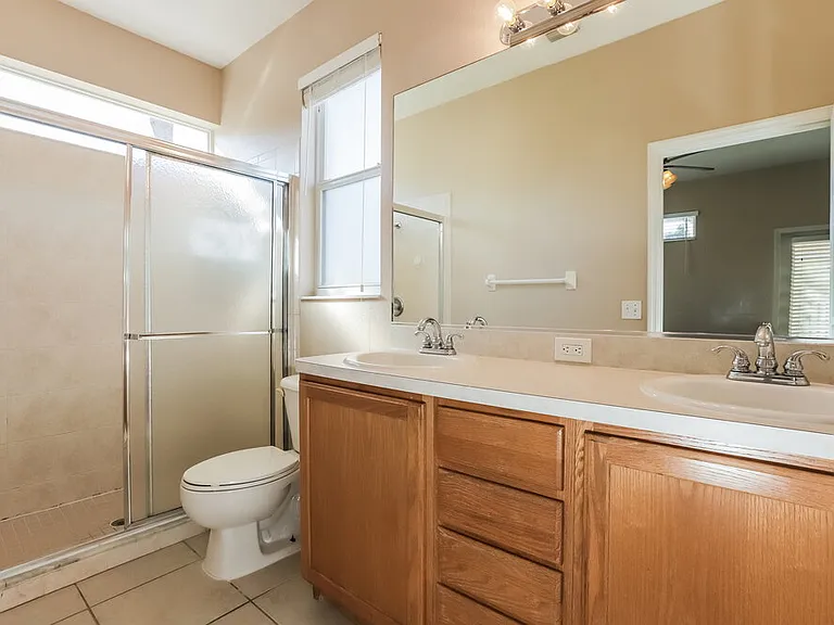 1253 Millbrook Cir — Photo 11