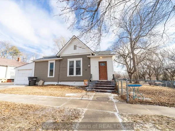 321 S Cleburn St, Grand Island, NE 68801
