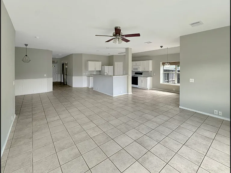 8211 Ellerston Blvd — Photo 10
