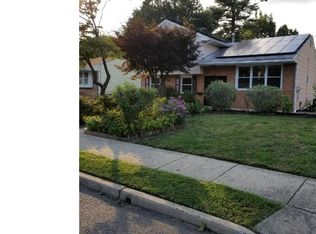 331 3rd Ave, Bellmawr, NJ 08031