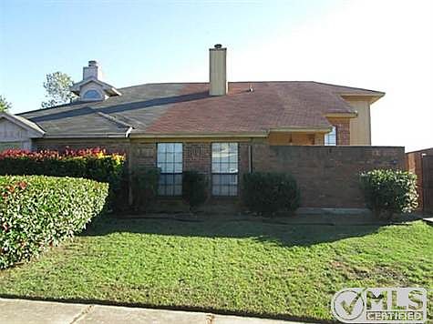 1st image of 10220 Oak Branch Ln