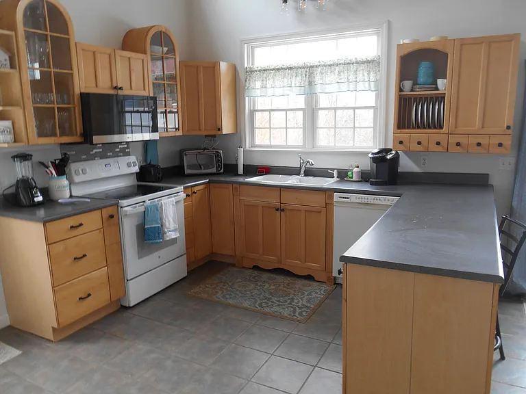 450 Grange Hall Rd — Photo 7