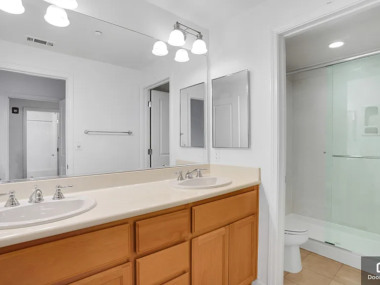 1604 Northshore Dr — Photo 24