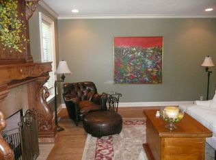 6214 S Riverglen Rd, Ozark, MO 65721