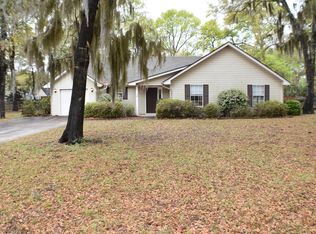 30 Le Moyne Dr, Beaufort, SC 29907