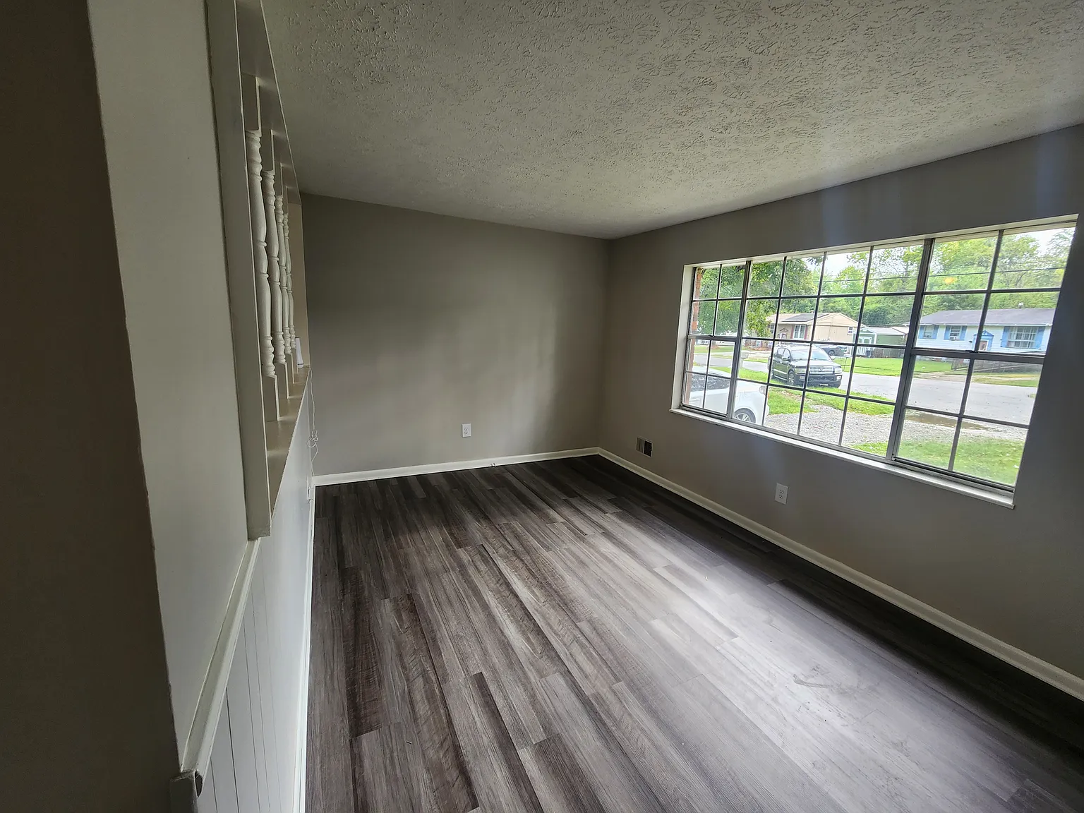 3 bed, 1025 sqft, $1,395 — Photo 3