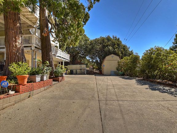 2nd image of 24299 Wabern Dr