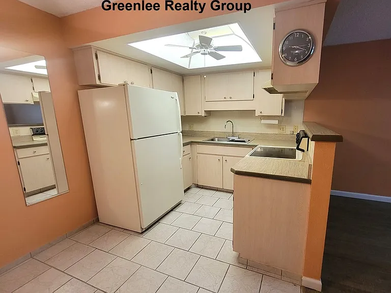 6141 Chesham Dr #8 — Photo 8