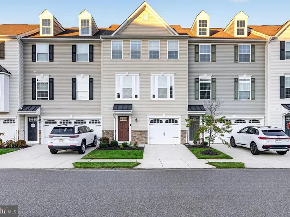 12 Sparrow Cir, Sewell, NJ 08080