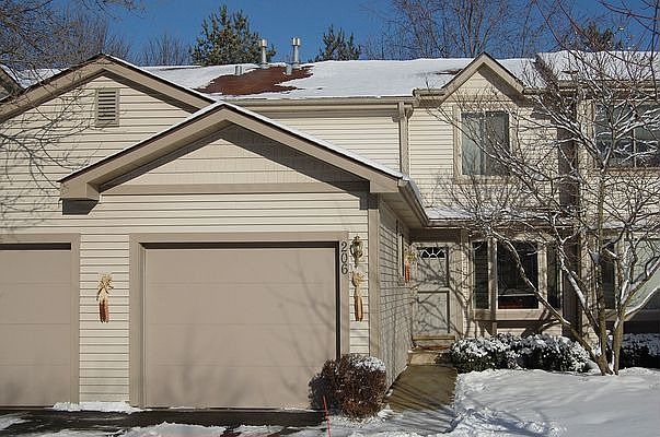 1st image of 206 E Forest Knoll Dr