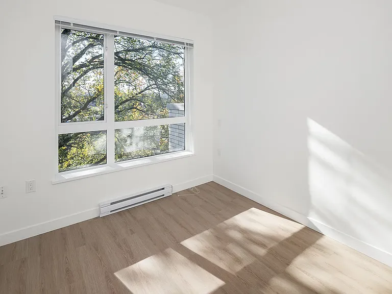 2075 W 12th Ave #302 — Photo 22