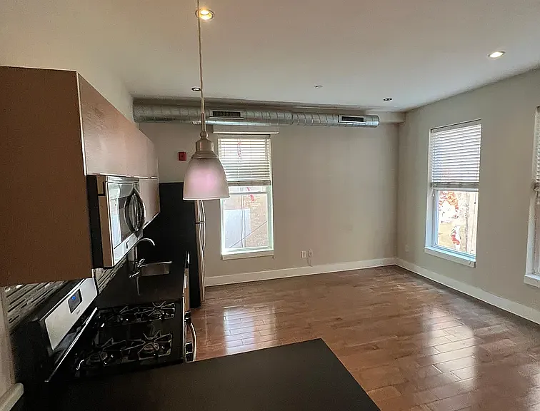 20 N 3rd St #4 — Photo 8