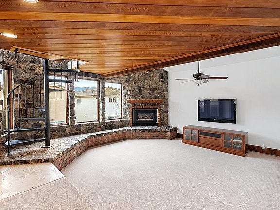 5th image of 510 Ronan Ave