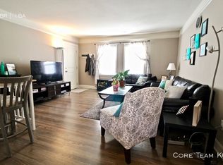 4433 Roanoke Pkwy #2B, Kansas City, MO 64111