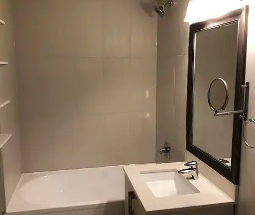 3rd image of 975 Delestre Ave #1A