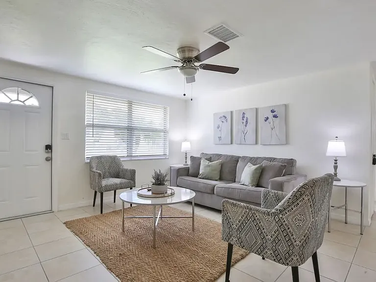 5622 S Lockwood Ridge Rd — Photo 4