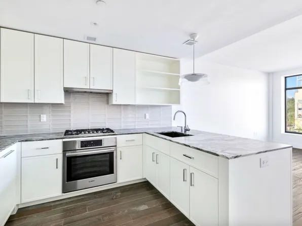 10 Lenox Ave, New York, NY