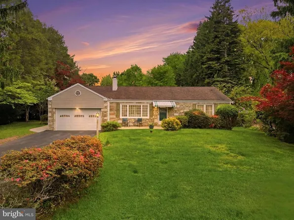 162 Valley Dr, Churchville, PA 18966