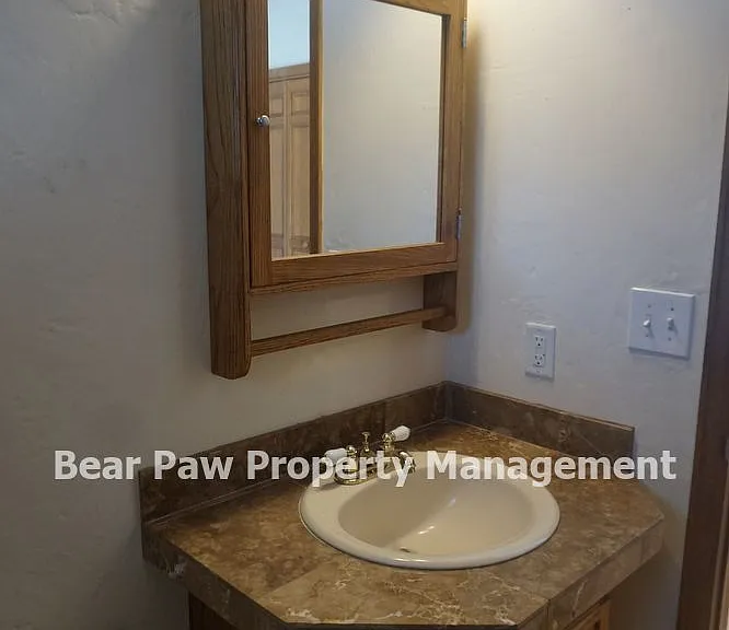 6445 Olympus Dr — Photo 25