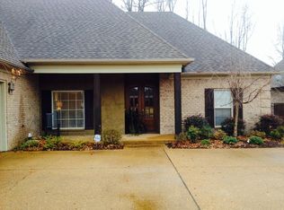 1453 Banbury Ln, Hernando, MS 38632