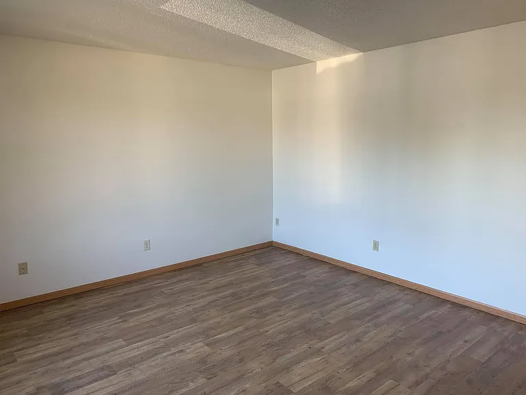Skaff Apartments - Moorhead — Photo 189
