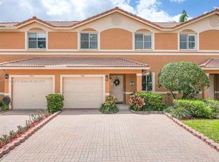 9860 NW 24th St, Sunrise, FL 33322