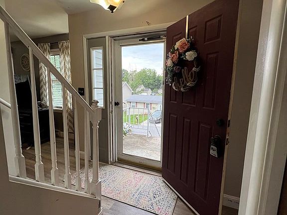 3rd image of 145 Arnies Dr