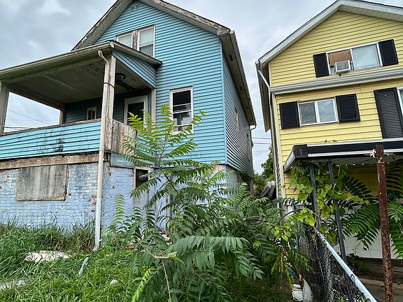 4th image of 951 High St