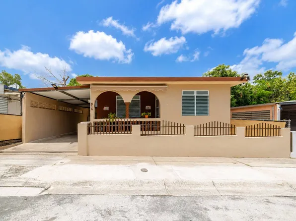 4 Calle 4 #S-14, Coamo, PR 00769