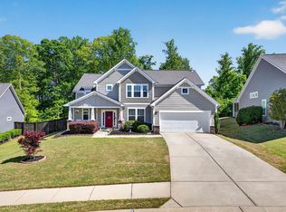 904 Lockhurst Dr, Simpsonville, SC 29681