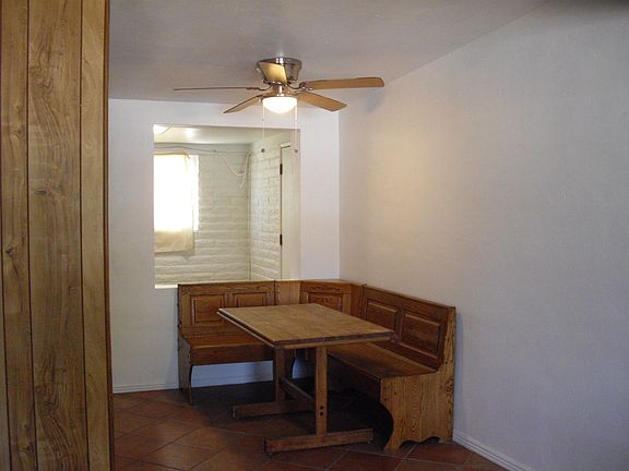 Eating area to put a table