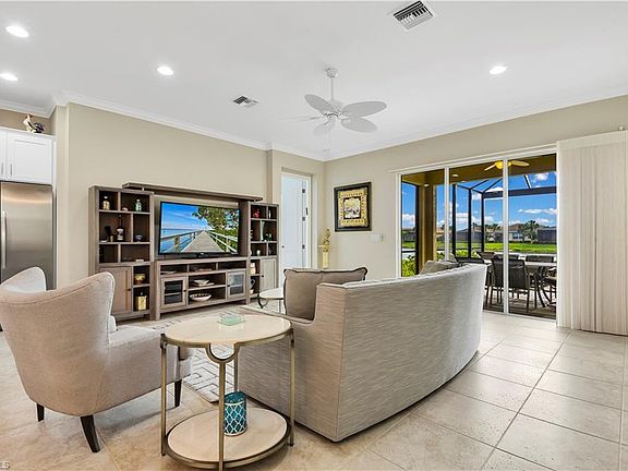 3rd image of 10405 Materita Dr