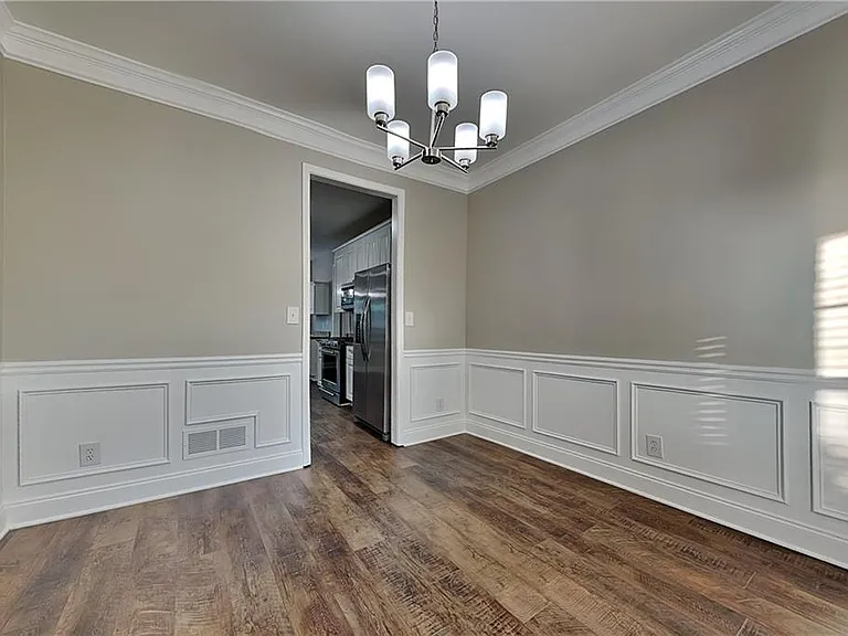 755 Willowwind Dr — Photo 6
