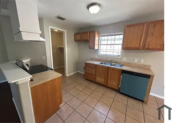 3536 Vilbig Rd — Photo 7