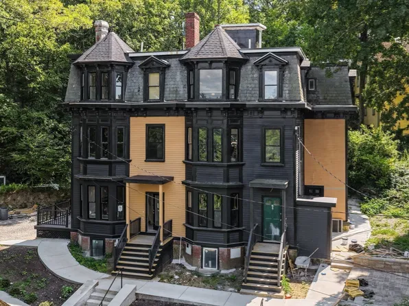 18 Yale Ter APT 1, Jamaica Plain, MA 02130