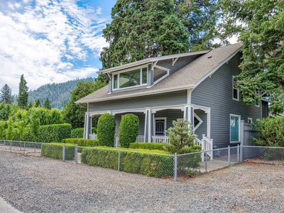 111 Cedar St, Rogue River, OR, 97537