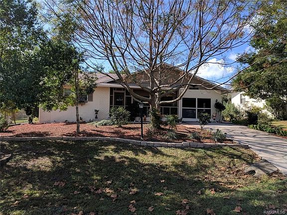 3rd image of 3668 N Honeylocust Dr